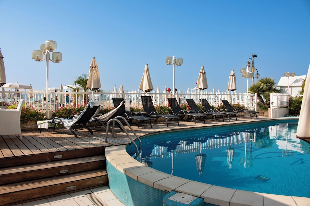 Hotel Rivamare Jesolo