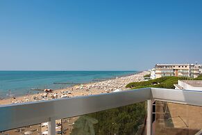 Hotel Rivamare Jesolo