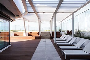 Skyline Suite - Danube-View Balcony&Pool