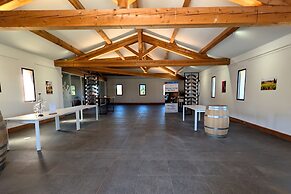 Wine Estate 20m Pool and Cinema