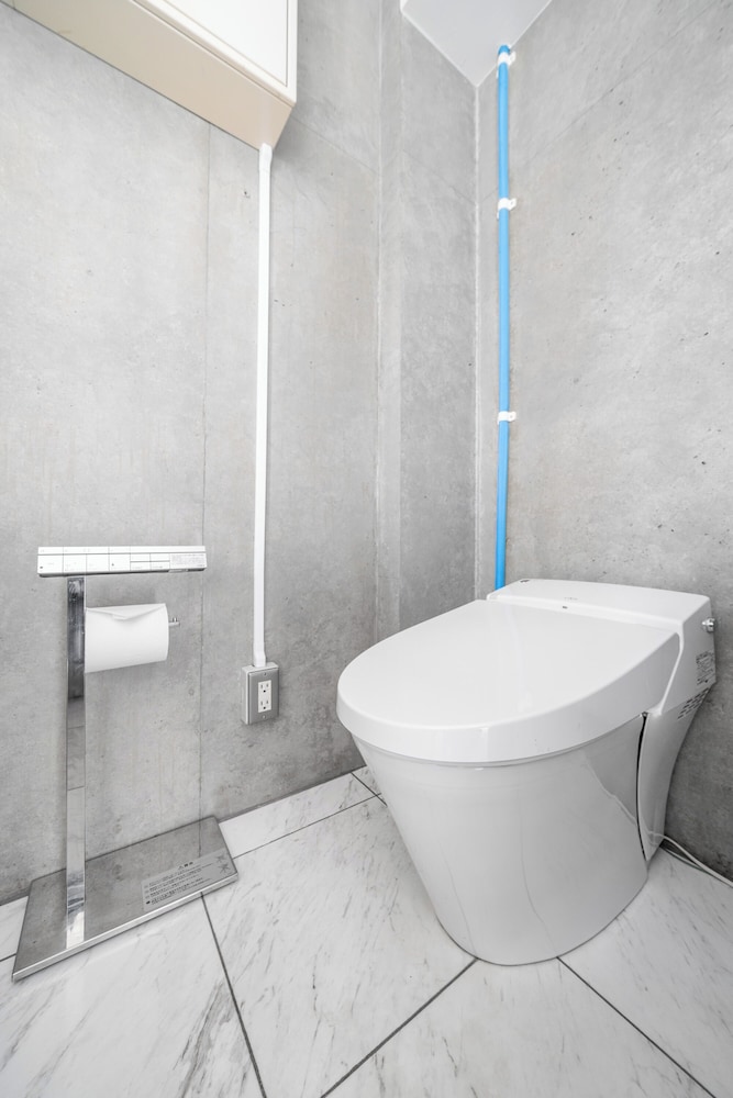 URBAN HOTEL 4480
