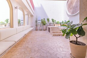 Casa Museo by HOUSY