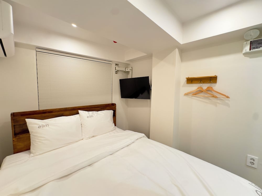 elim hostel
