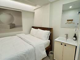 elim hostel