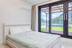 Chuncheon Rabbit Star Pension