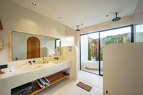 Casa Degaz Canggu