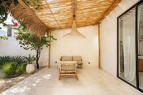Casa Degaz Canggu