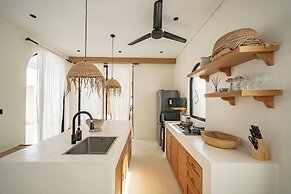 Casa Degaz Canggu
