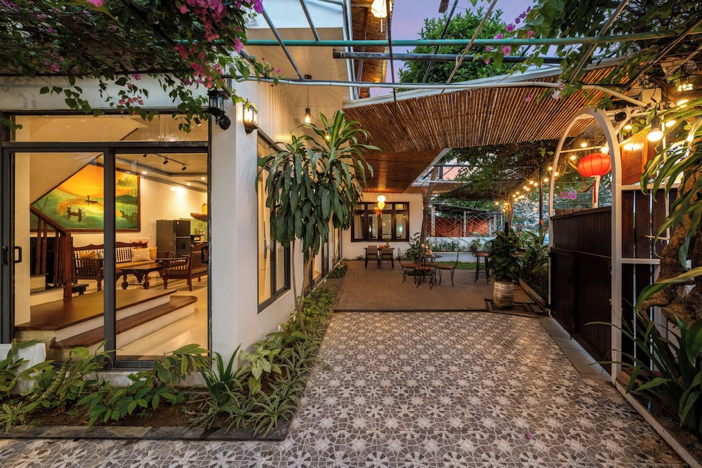True Hoi An Riverside Villa