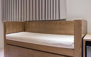 Sinchon APL Hotel