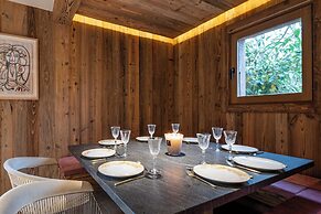 Superb Chalet Isatis, Renovated in Megeve