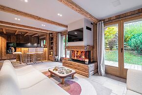 Superb Chalet Isatis, Renovated in Megeve