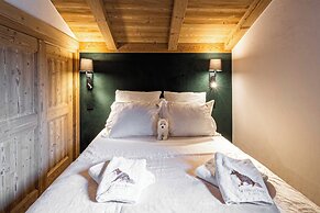 Superb Chalet Isatis, Renovated in Megeve