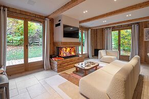 Superb Chalet Isatis, Renovated in Megeve