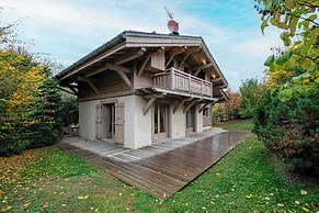 Superb Chalet Isatis, Renovated in Megeve