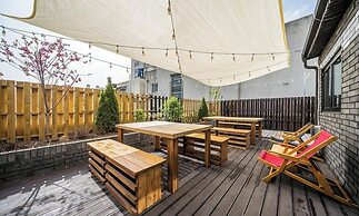 No. 25 Hotel Sinchon