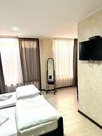 Hotel Nebula Plaza