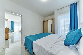 ARA Lux Apartments