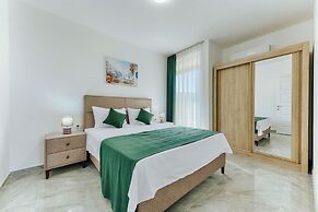 ARA Lux Apartments
