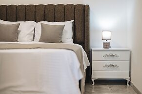 ARA Lux Apartments