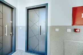 ARA Lux Apartments
