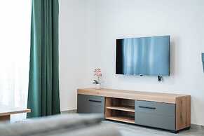 ARA Lux Apartments