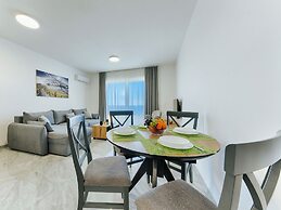 ARA Lux Apartments