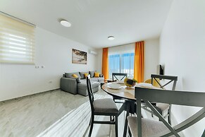 ARA Lux Apartments