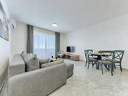 ARA Lux Apartments