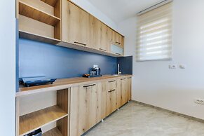 ARA Lux Apartments