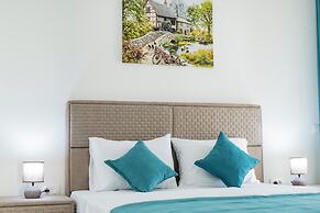 ARA Lux Apartments