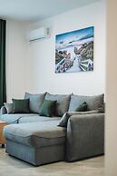 ARA Lux Apartments