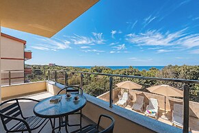 ARA Lux Apartments