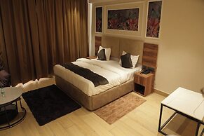 Vardaan Residency Hotel