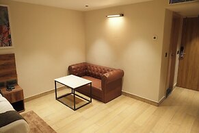 Vardaan Residency Hotel