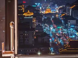 Stylish Homestay Balcony View Bell Tower