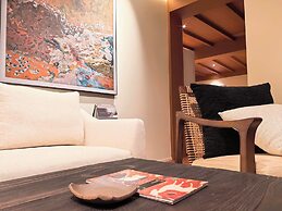 Stylish Homestay Balcony View Bell Tower