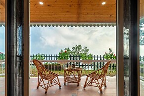 ELIVAAS Ivory Ridge 9BHK Cliffside Villa