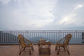 ELIVAAS Ivory Ridge 9BHK Cliffside Villa