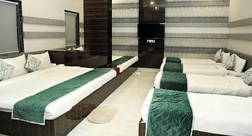 Hotel Rajwada Palace