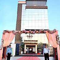 Hotel Rajwada Palace