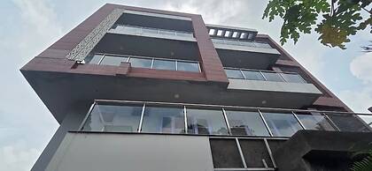 Hotel Fortune Home Sector 72 Noida