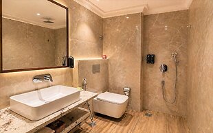 Hillcrest Hotel & Resort