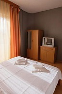 Ariston Hotel