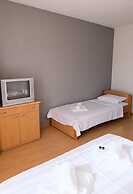 Ariston Hotel