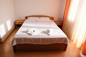 Ariston Hotel