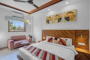 Krishna Serenity Petfriendly 7BHK Farm