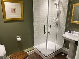 Pools Cottage - The Farmhouse