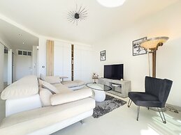 322 Le Kam s in Cannes