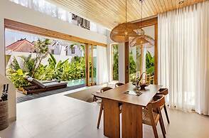 Hood Villa Balangan